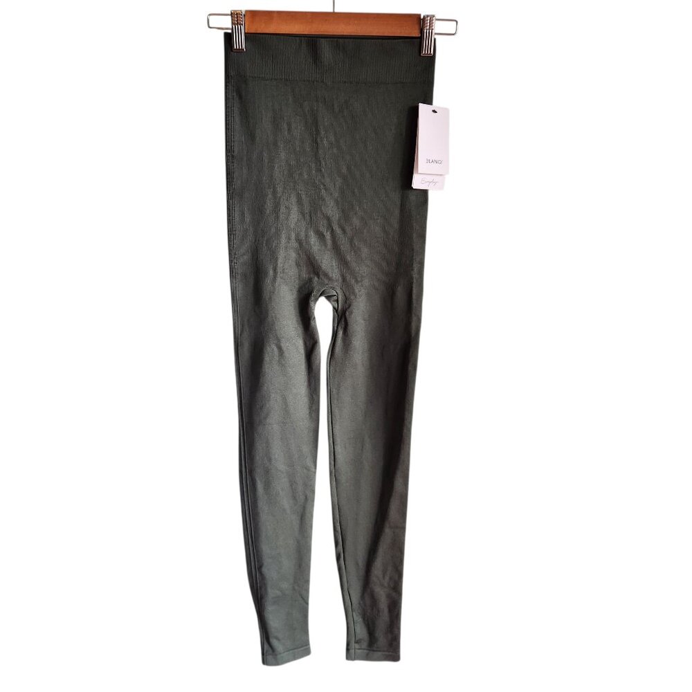 BLANQI Pants Small Green Everyday Highwaist Postpartum Maternity Leggings Womens